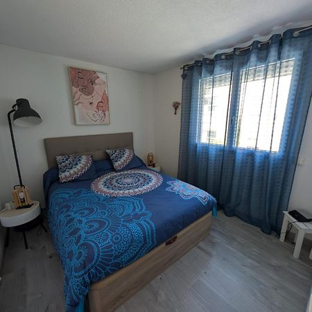 Appartement Au Pied De La Plage - Saint Cyprien Exterior photo